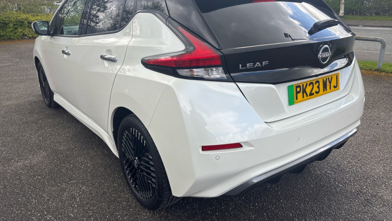 Nissan LEAF 110kW N-Connecta 39kWh 5dr Auto Electric Hatchback